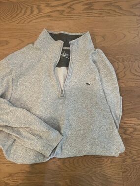 Vineyard Vines Men's Light Heather Gray Quarter-Zip Sweater